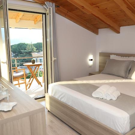 Guesthouse Kazazi Berat Bagian luar foto